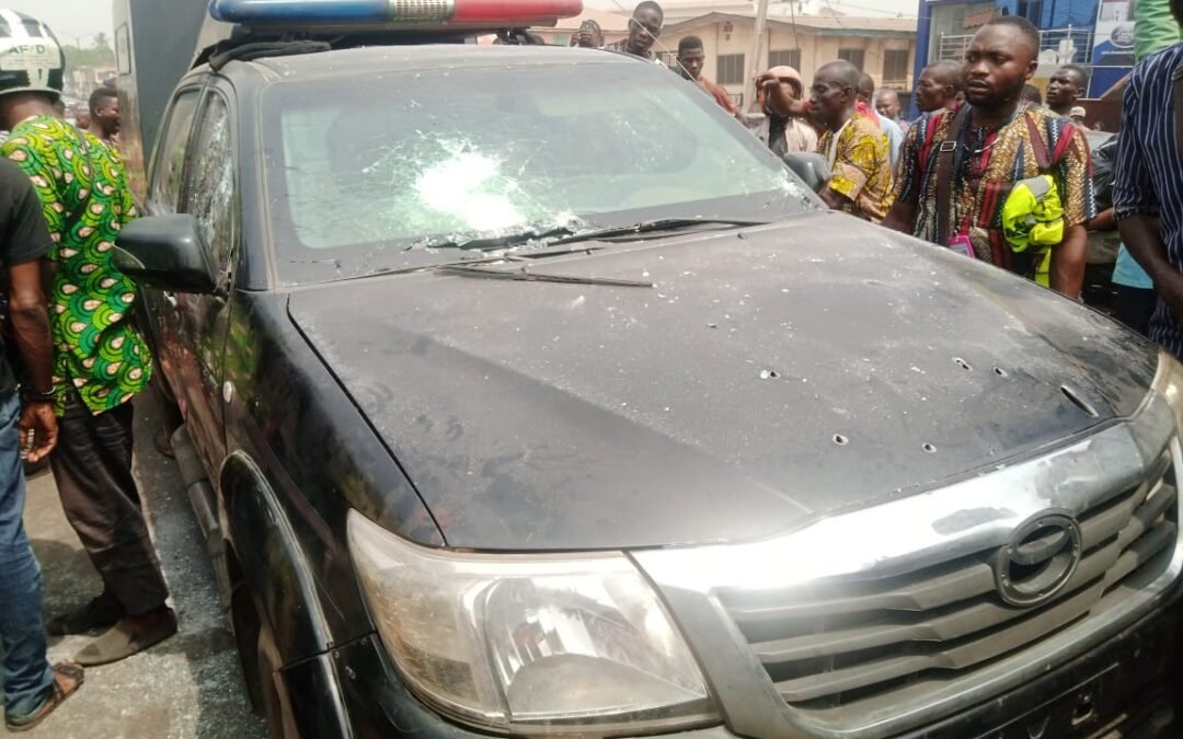 Police Confirm 3 dead, Four Injured as Robbers Attack Bullion Van in Ibadan.